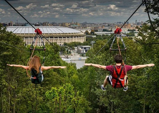 Зиплайн на Воробьевых горах: новое слово в столичных развлечениях